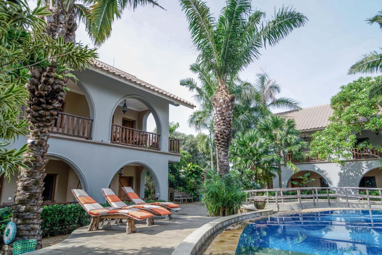 Coconut Lodge Resort Jepara Kültér fotó