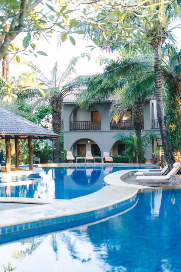 Coconut Lodge Resort Jepara Kültér fotó