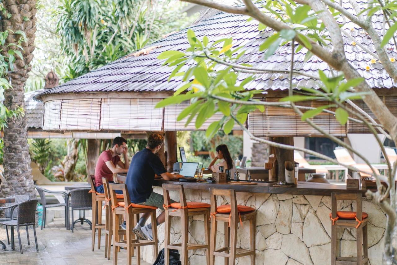 Coconut Lodge Resort Jepara Kültér fotó