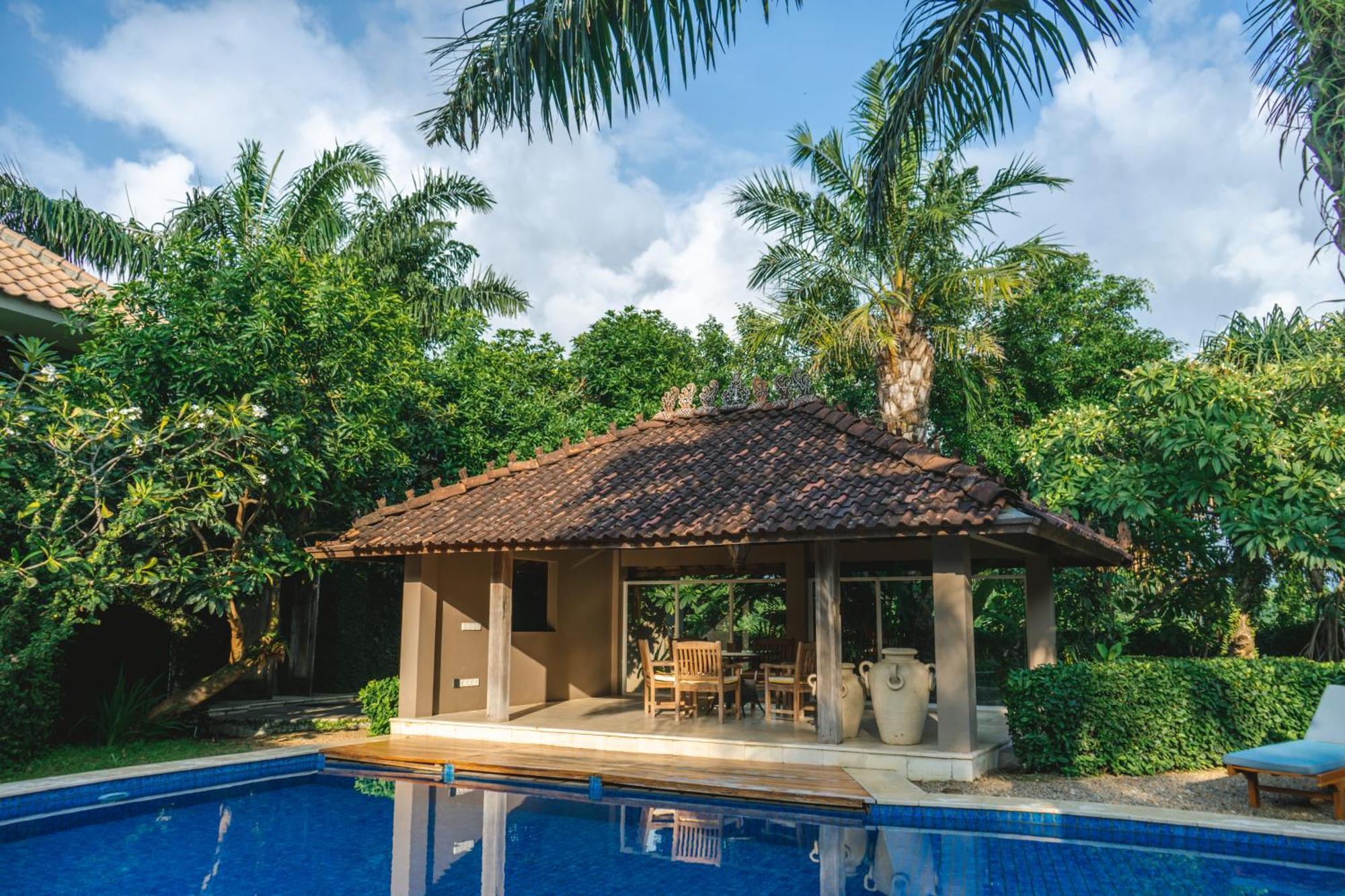 Coconut Lodge Resort Jepara Kültér fotó