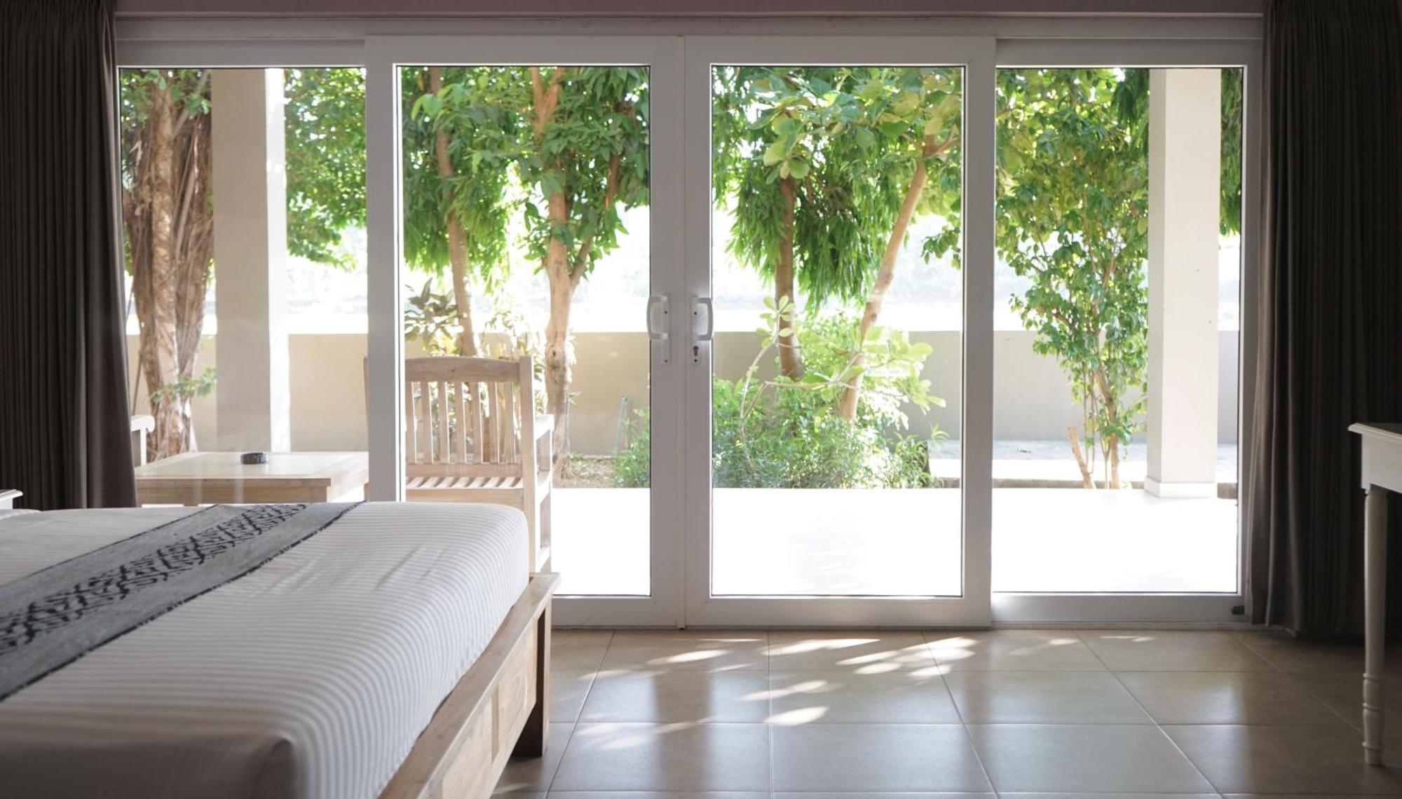 Coconut Lodge Resort Jepara Kültér fotó
